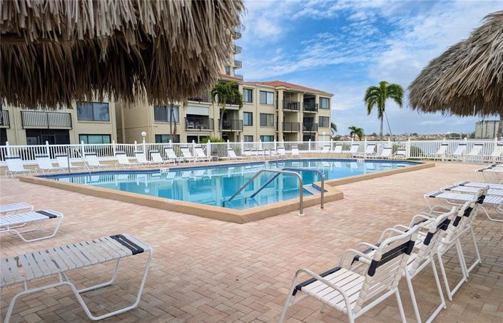 Image No.57-2 Bed Property for sale