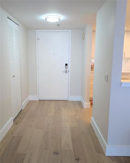 Image No.7-2 Bed Property for sale