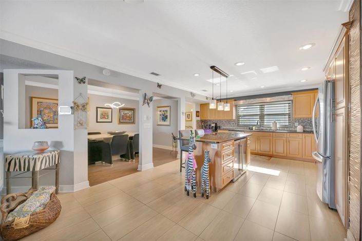 Image No.18-3 Bed Townhouse for sale