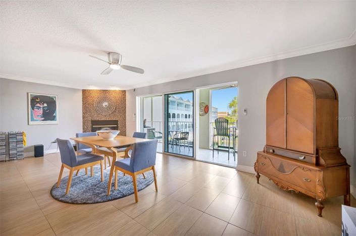 Image No.22-3 Bed Townhouse for sale