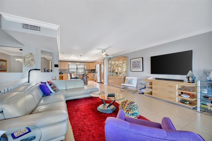 Image No.50-3 Bed Townhouse for sale