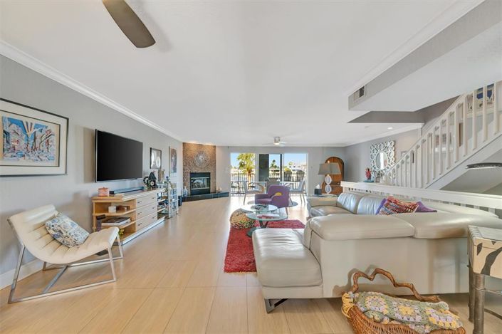 Image No.51-3 Bed Townhouse for sale