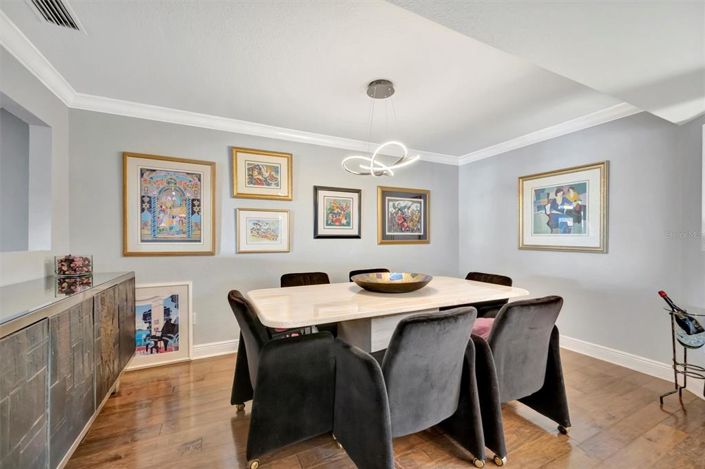 Image No.53-3 Bed Townhouse for sale