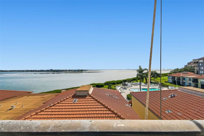 Image No.20-2 Bed Property for sale