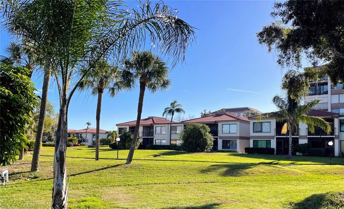 Image No.31-2 Bed Property for sale