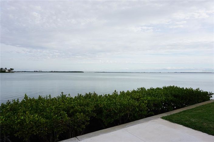 Image No.47-2 Bed Property for sale