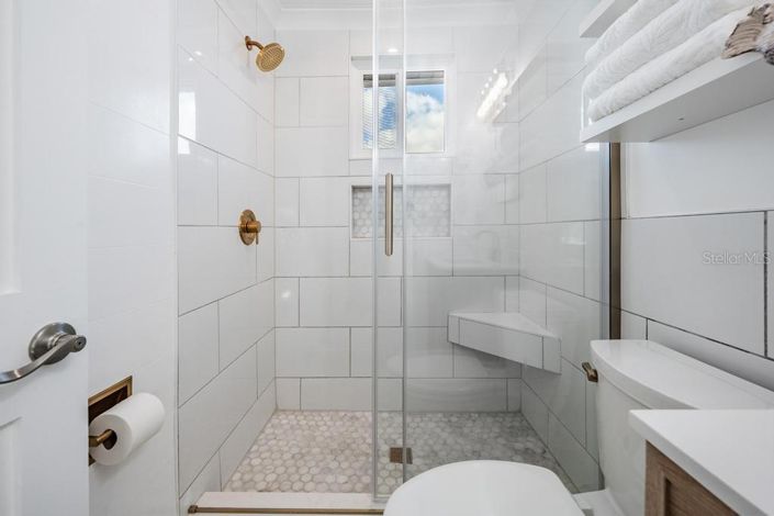 Image No.17-2 Bed Property for sale