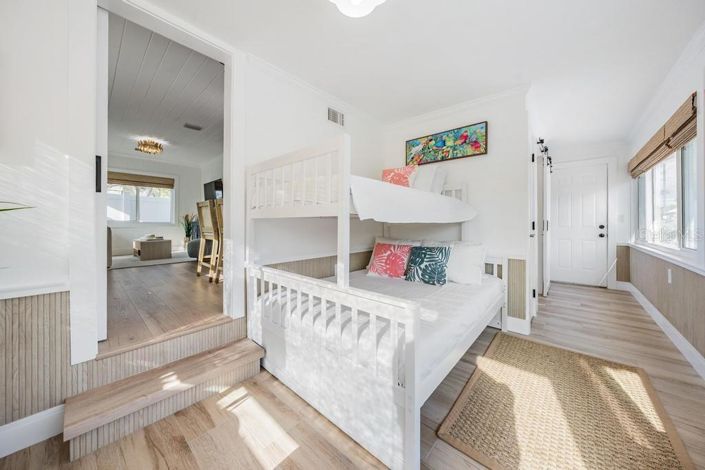 Image No.22-2 Bed Property for sale