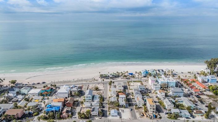 Image No.35-2 Bed Property for sale