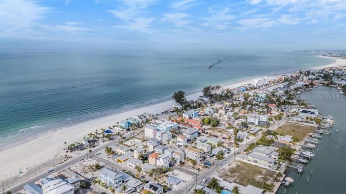 Image No.36-2 Bed Property for sale