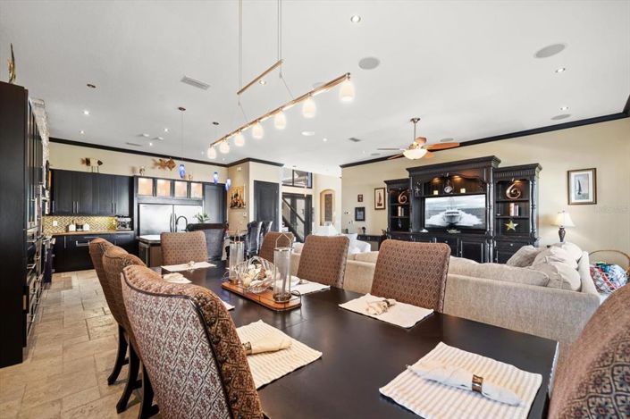 Image No.19-4 Bed Property for sale