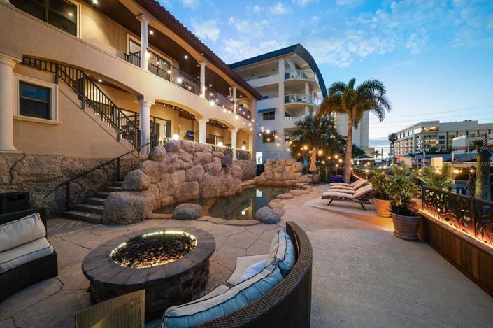 Image No.27-4 Bed Property for sale