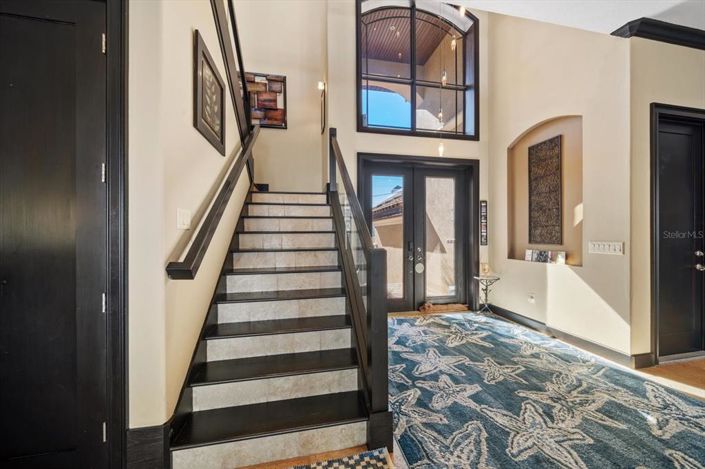 Image No.4-4 Bed Property for sale