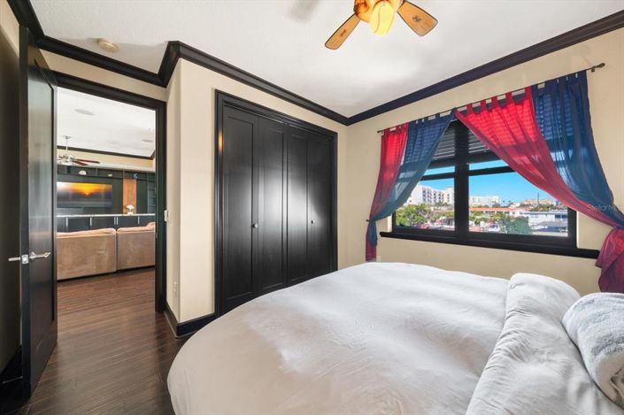 Image No.43-4 Bed Property for sale