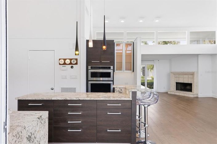 Image No.18-2 Bed Property for sale