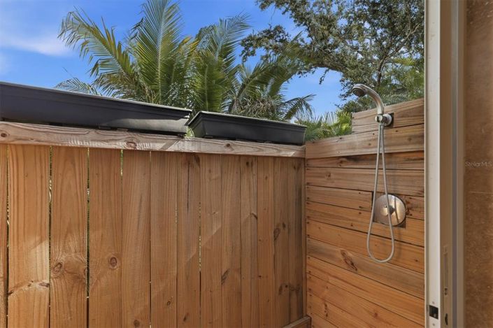 Image No.26-2 Bed Property for sale