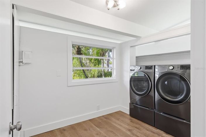 Image No.27-2 Bed Property for sale