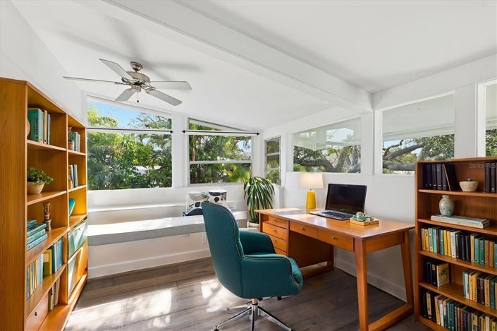 Image No.34-2 Bed Property for sale