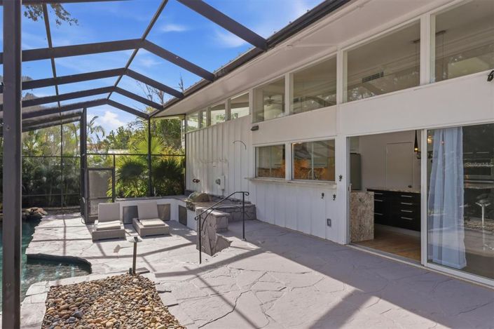 Image No.48-2 Bed Property for sale