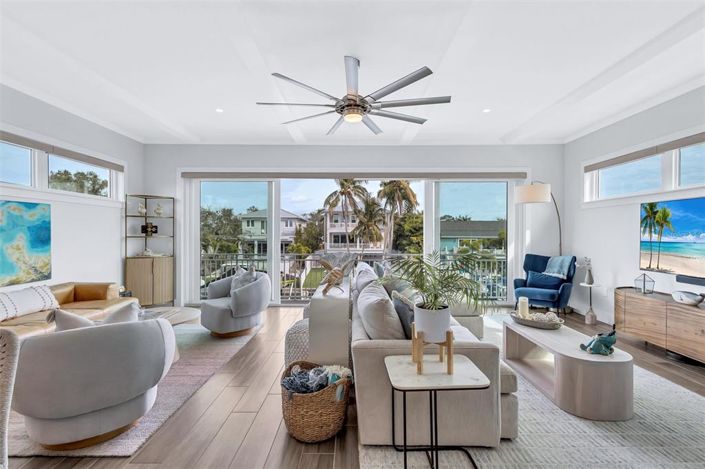 Image No.54-4 Bed Property for sale