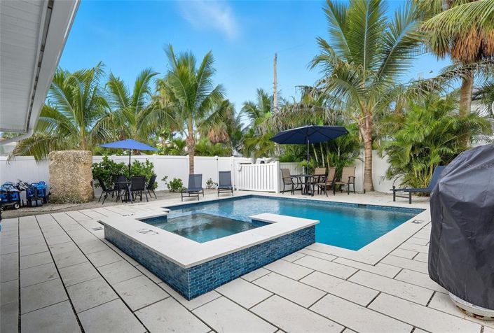 Image No.29-2 Bed Property for sale