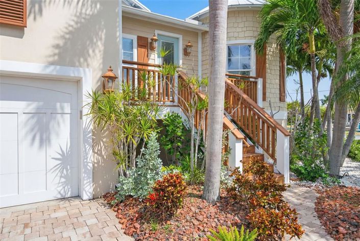 Image No.11-3 Bed Property for sale