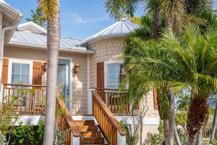 Image No.12-3 Bed Property for sale