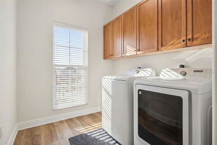 Image No.44-3 Bed Property for sale