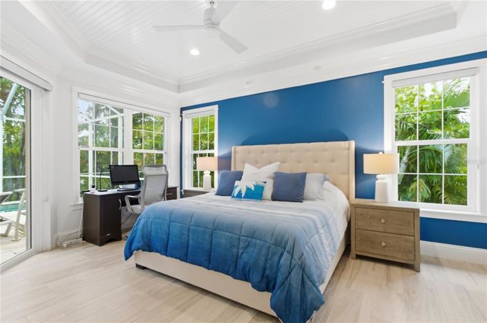 Image No.27-4 Bed Property for sale