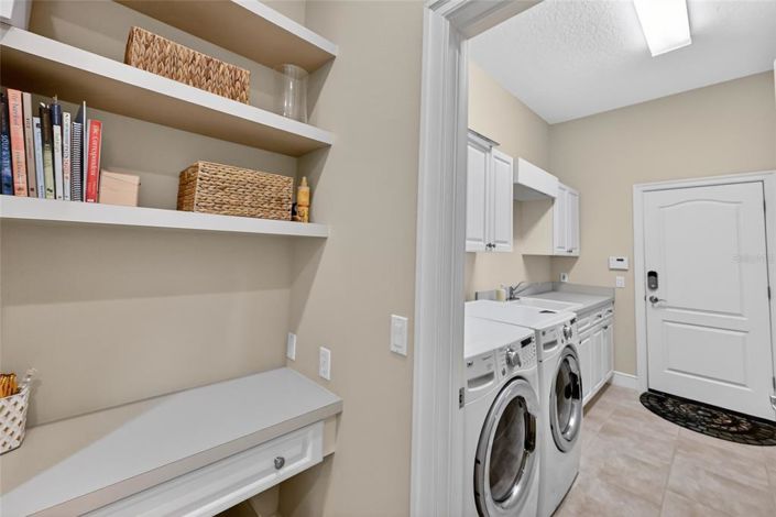 Image No.23-3 Bed Property for sale