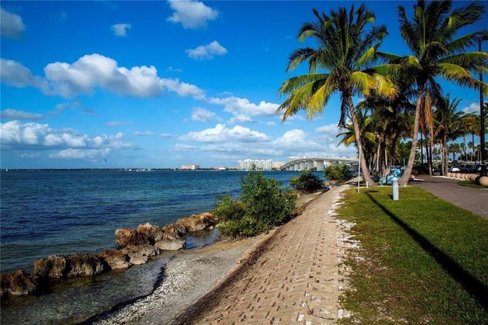 Image No.33-3 Bed Property for sale