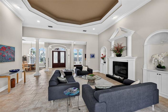 Image No.5-3 Bed Property for sale