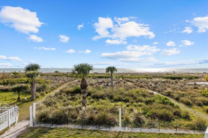 Image No.17-3 Bed Property for sale