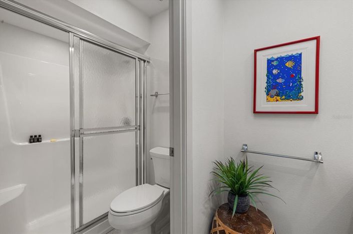 Image No.29-3 Bed Property for sale