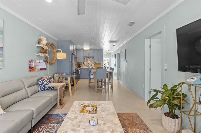 Image No.14-2 Bed Townhouse for sale