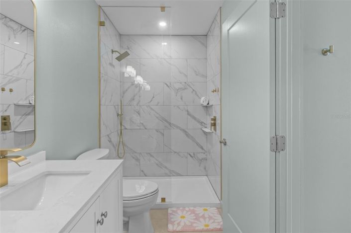 Image No.20-2 Bed Townhouse for sale