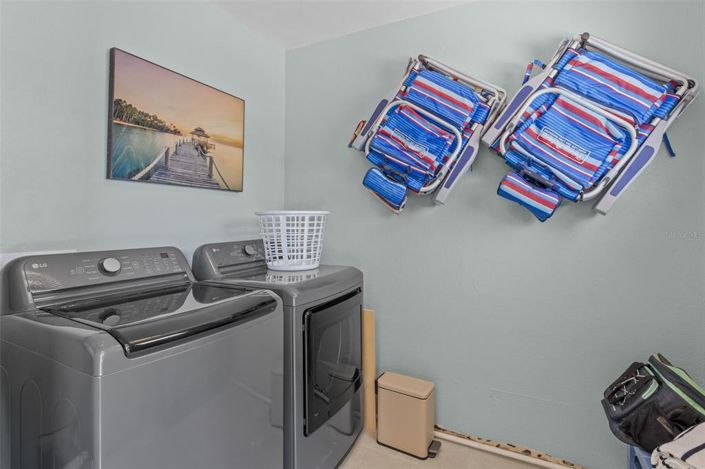 Image No.26-2 Bed Townhouse for sale