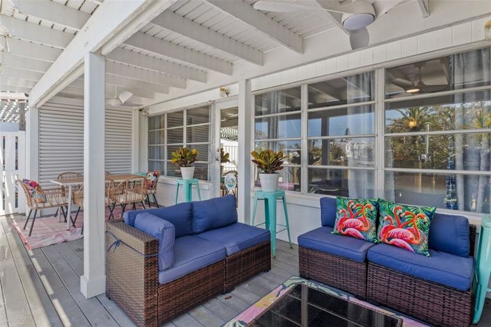 Image No.28-2 Bed Townhouse for sale