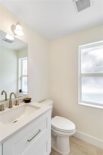 Image No.11-3 Bed Property for sale