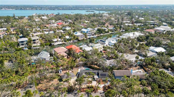 Image No.40-3 Bed Property for sale