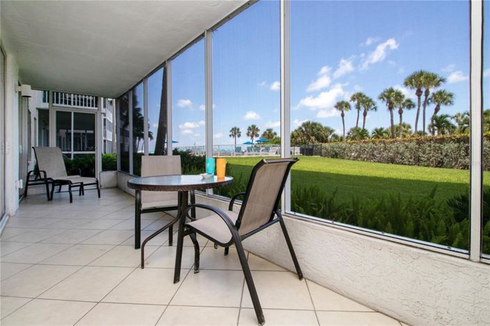 Image No.15-2 Bed Property for sale