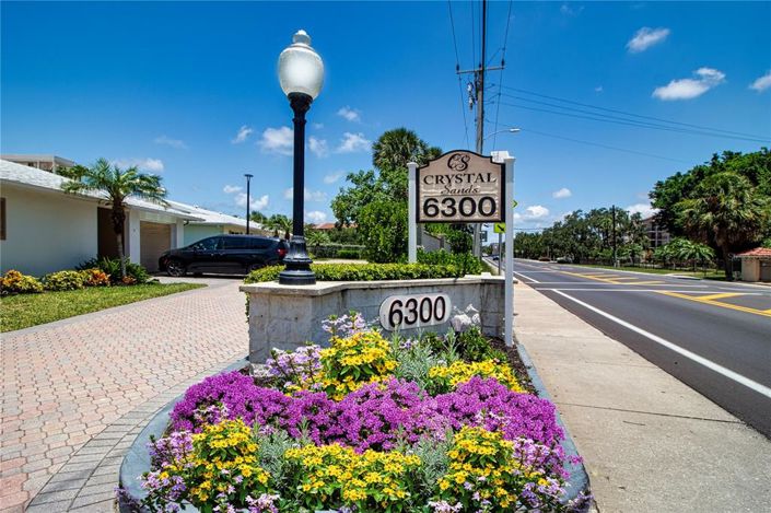 Image No.35-2 Bed Property for sale