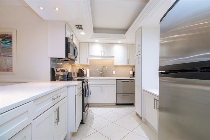 Image No.8-2 Bed Property for sale