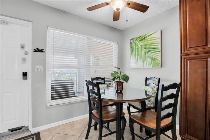 Image No.17-3 Bed Property for sale