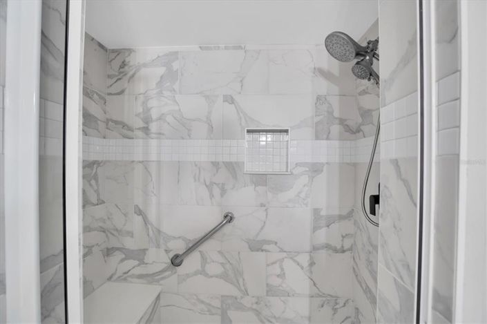 Image No.23-3 Bed Property for sale