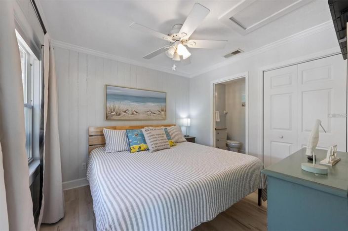 Image No.19-2 Bed Property for sale