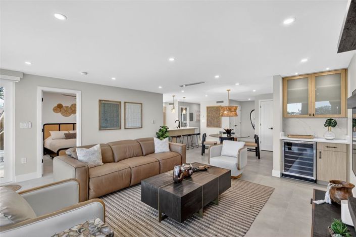 Image No.13-2 Bed Property for sale