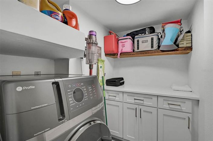 Image No.21-2 Bed Property for sale