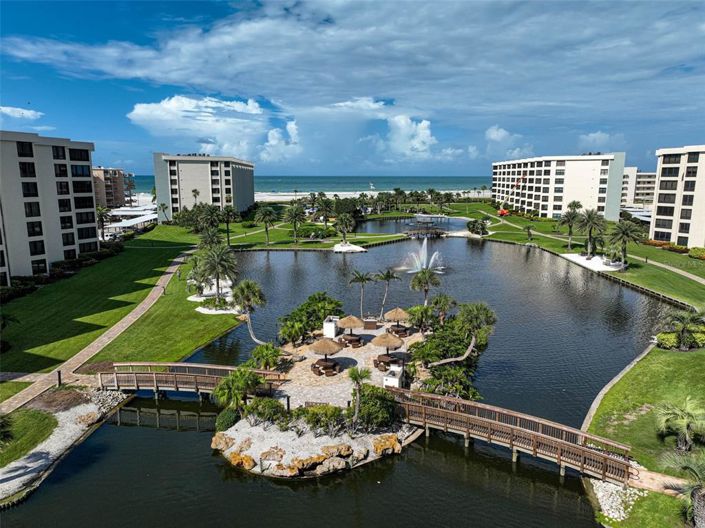 Image No.43-2 Bed Property for sale