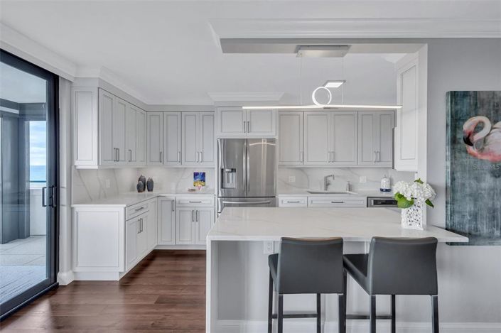 Image No.17-2 Bed Property for sale